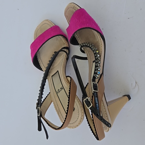 N.21 Women's Pink and Black Kitten Heel Strappy Sandals Size 37.5 Made In Italy - Picture 1 of 9